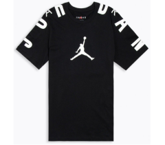 NikeAQ4083
