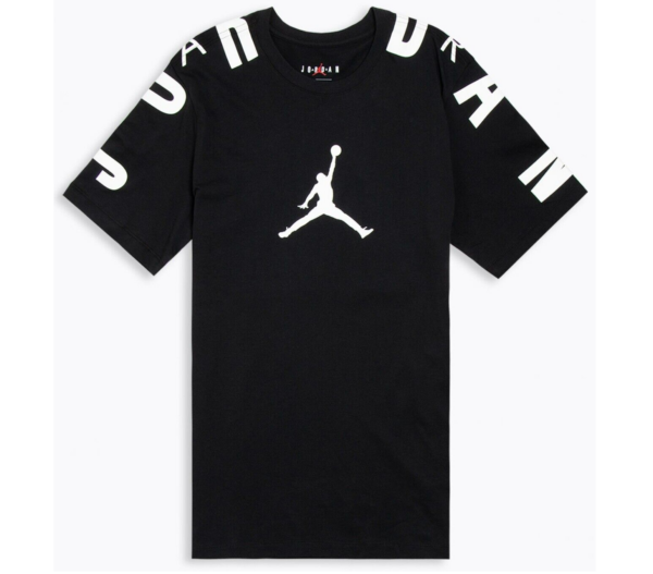 NikeAQ4083